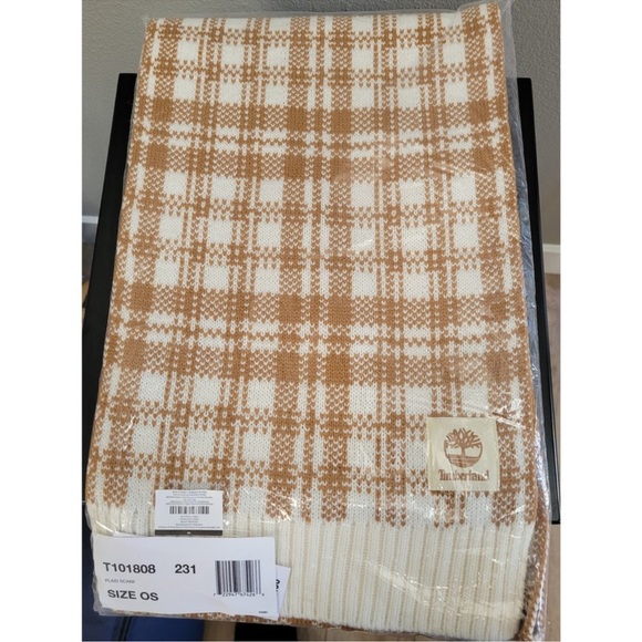 Timberland Womens Plaid Scarf in Wheat 10”x68” NWT - Picture 5 of 7